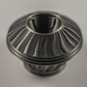 Il PLA-Carbon è un materiale per stampa 3D. Leggero e facile da stampare